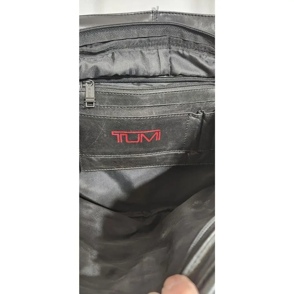 VTG TUMI Vintage Alpha Black Leather Laptop Bag Briefcase‎